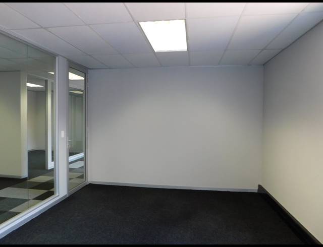 443M² OFFICE TO LET IN ILLOVO